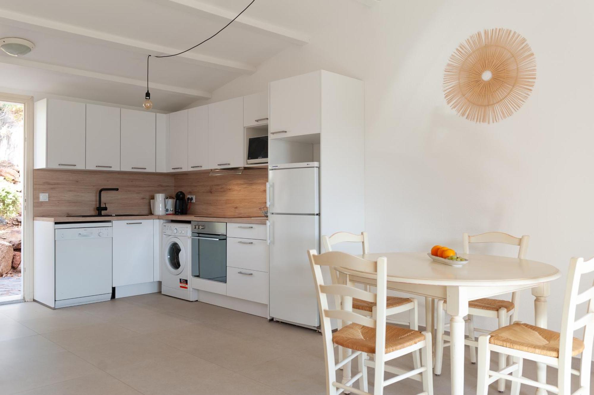 Marina Di Santa Giulia Apartment *